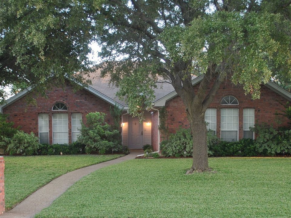 1st image of 7100 Belfast Cir