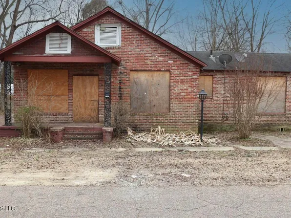 314 E 4th St, Yazoo City, MS 39194