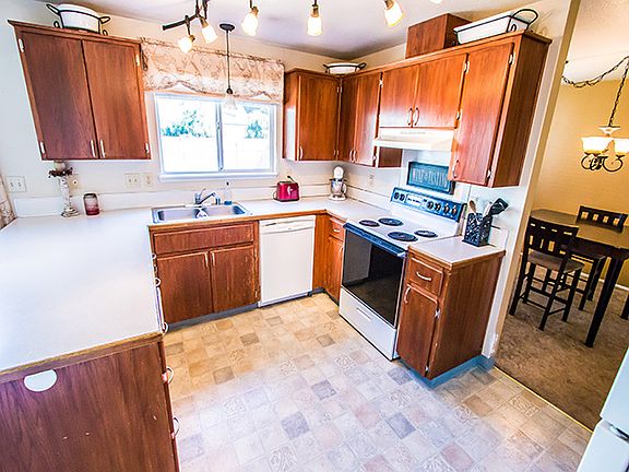 5th image of 15316 NE 44th St