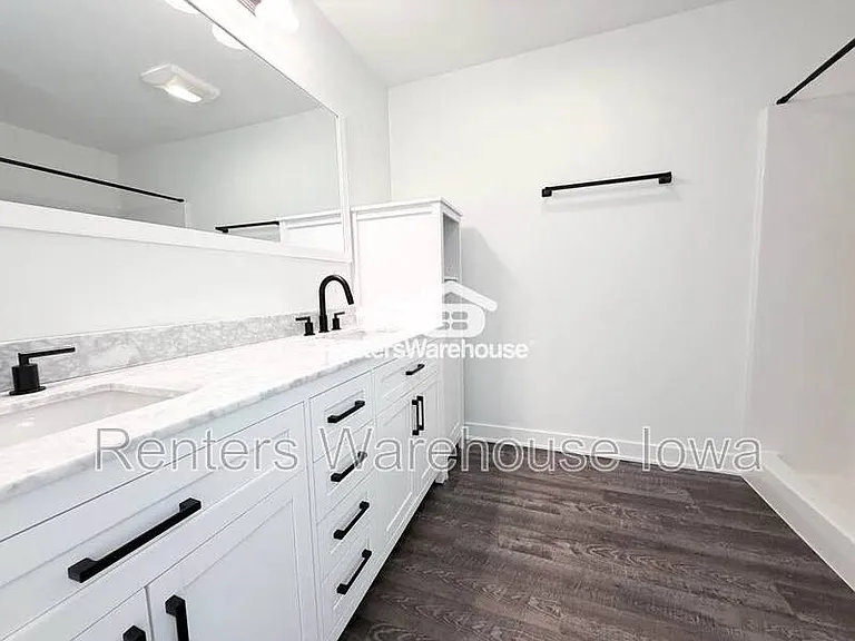 2103 Willis Ave — Photo 17