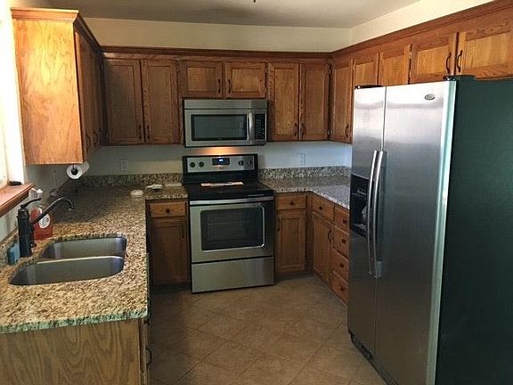 2nd image of 3917 Ben Hogan Dr