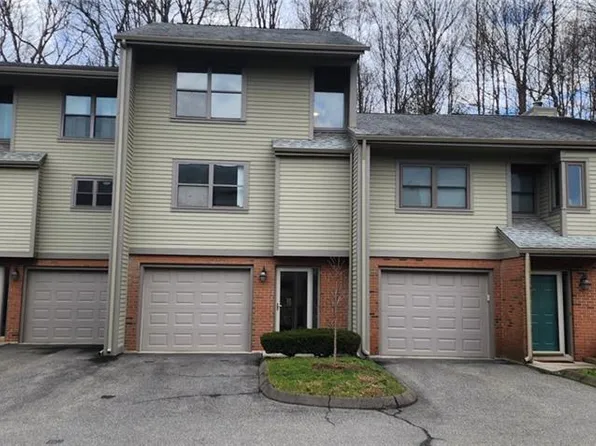 147 Metacomet Drive #147, Meriden, CT 06450