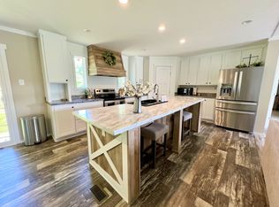 136 Northside Ave, Dresden, TN 38225