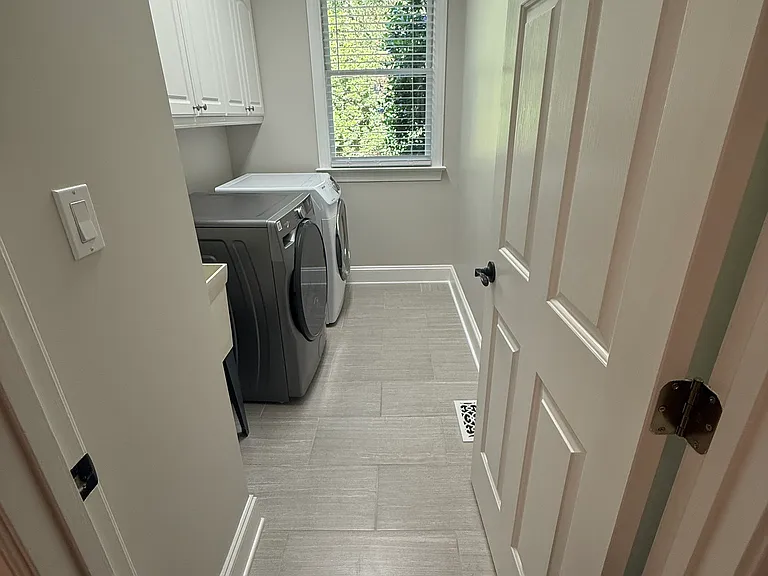 205 Tynemouth Dr — Photo 36