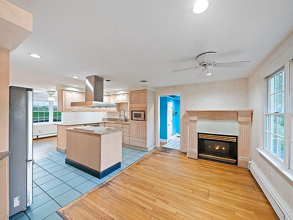 4th image of 140 Mount Vernon Rd E