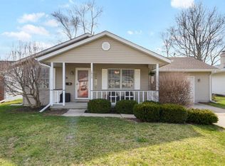 1615 E Fairlawn Dr, Urbana, IL