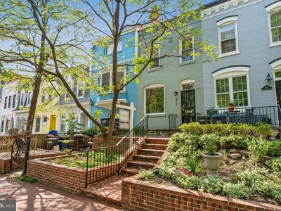 812 New Hampshire Ave NW, Washington, DC, 20037
