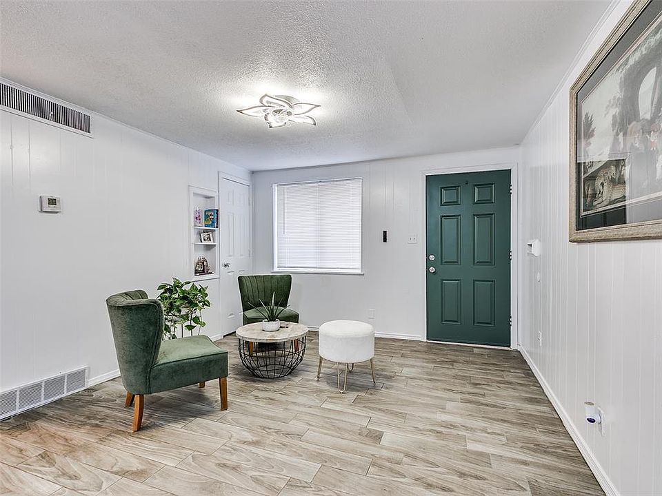 1st image of 3905 Del Rd