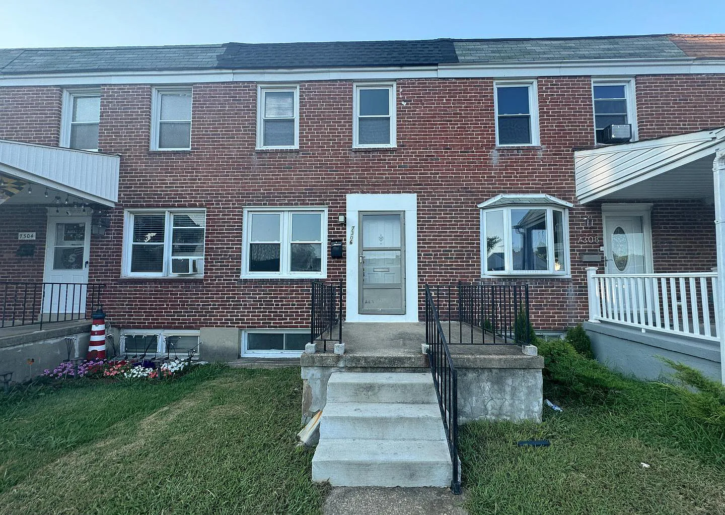 3 bed, 1536 sqft, $1,950 — Photo 2
