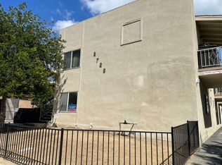 8726 Owensmouth Ave APT 6, Canoga Park, CA 91304