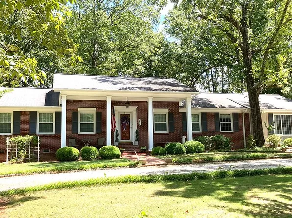 5804 N Shiloh Rd, Corinth, MS 38834