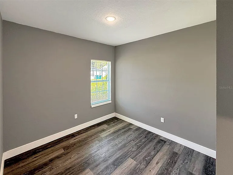 323 Pearl St #1 — Photo 23