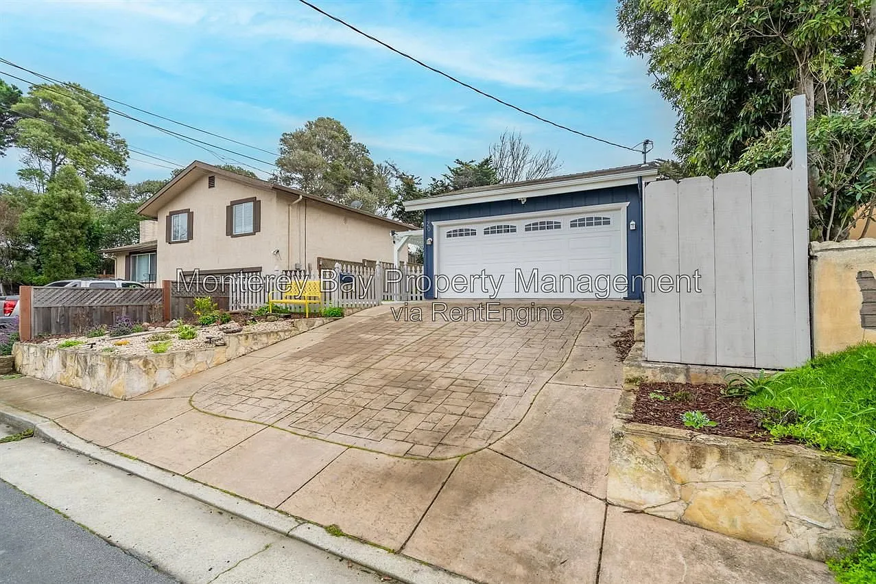 3 bed, 2.0 bath, 1300 sqft, $4,495 — Photo 1