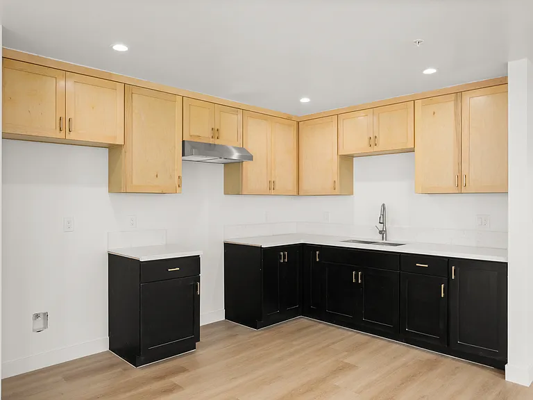 10020 S Broadway #10020-C — Photo 3