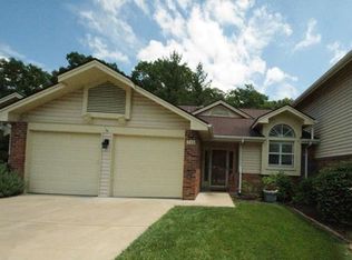 732 Lofty Point Dr, Ballwin, MO 63021