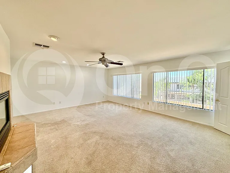 27822 N 47th St — Photo 22