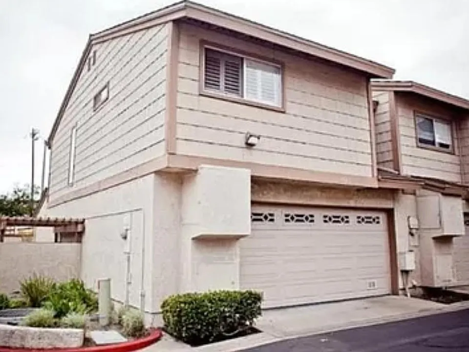 1501 Avenida Selva