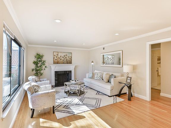 3rd image of 3557 Margate Ave
