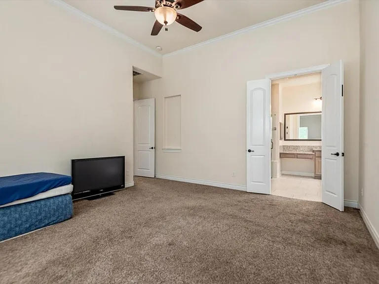 23034 Creek Park Dr — Photo 26