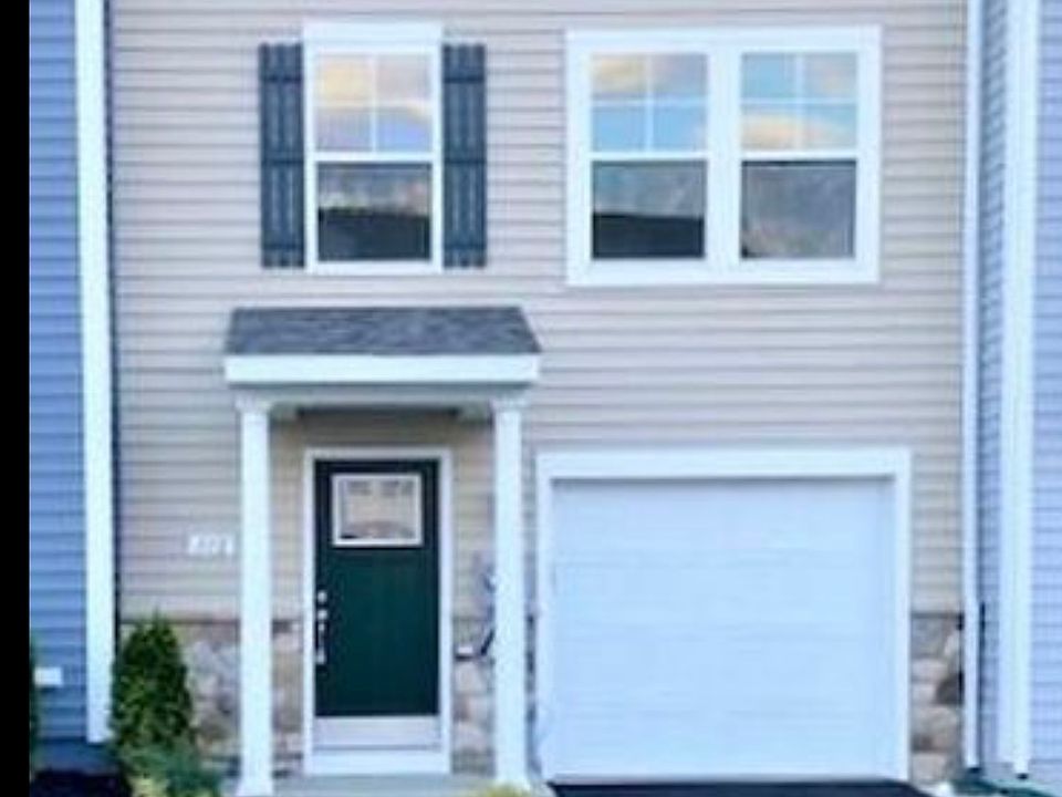 1st image of 112 Cecily Way #112