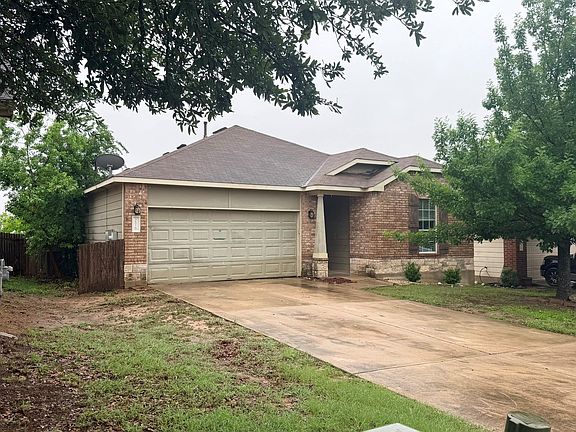 2nd image of 276 Nandina Dr