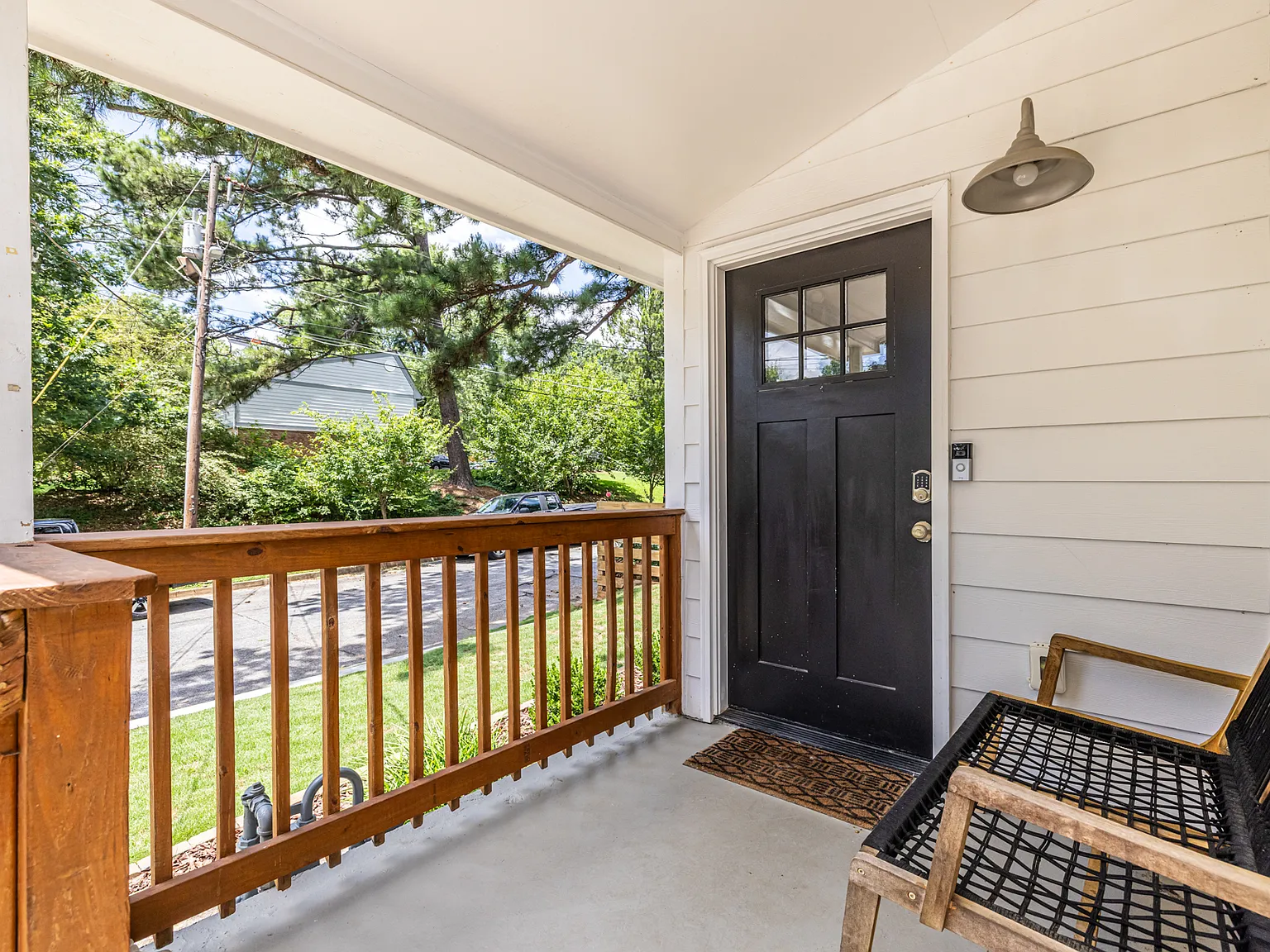 4 bed, 1887 sqft, $3,100 — Photo 3