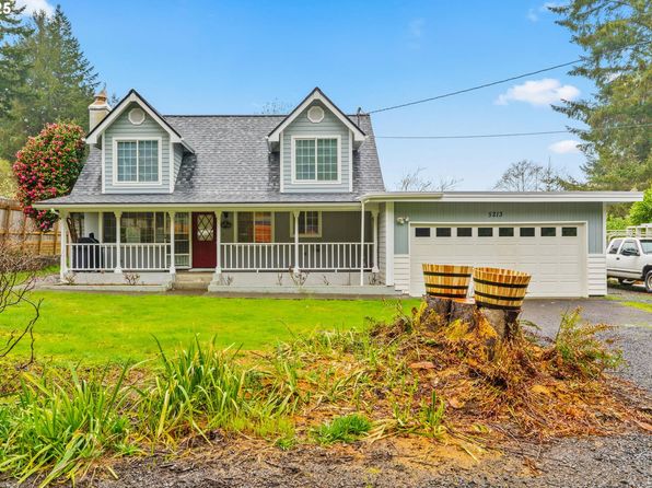 5213 Hilltop Dr, Florence, OR 97439
