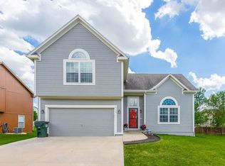 716 S Meadowbrook St, Gardner, KS 66030
