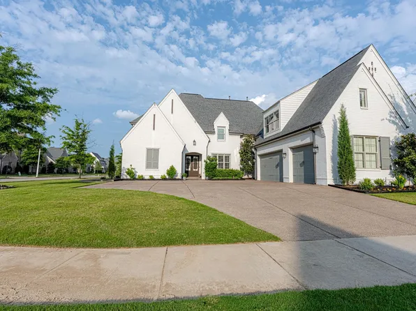 4712 Magnolia Park Cir W, Collierville, TN 38017