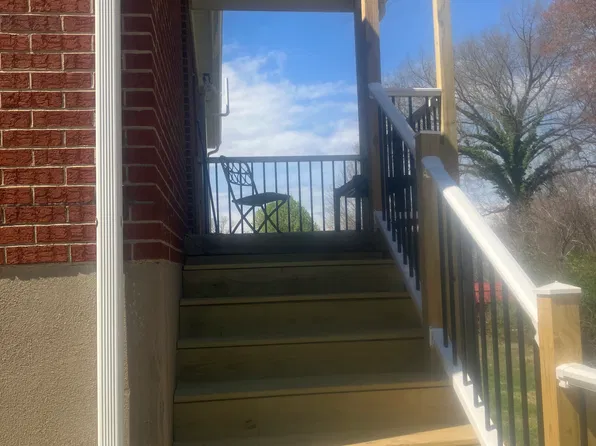 134 Pineview Dr, Danville, VA 24540