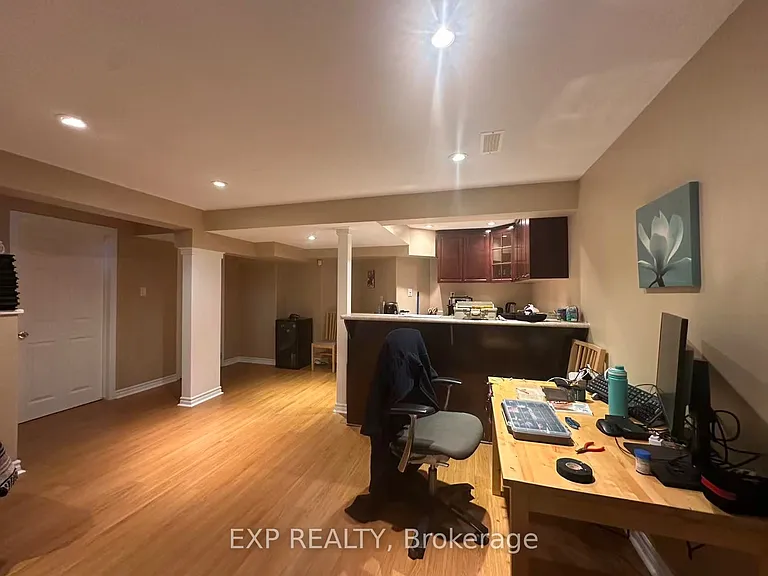 256 Scout St — Photo 14