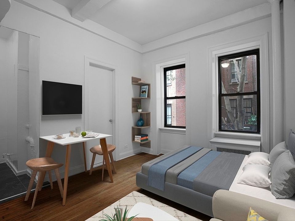 1st image of 19 W 69th St APT 205
