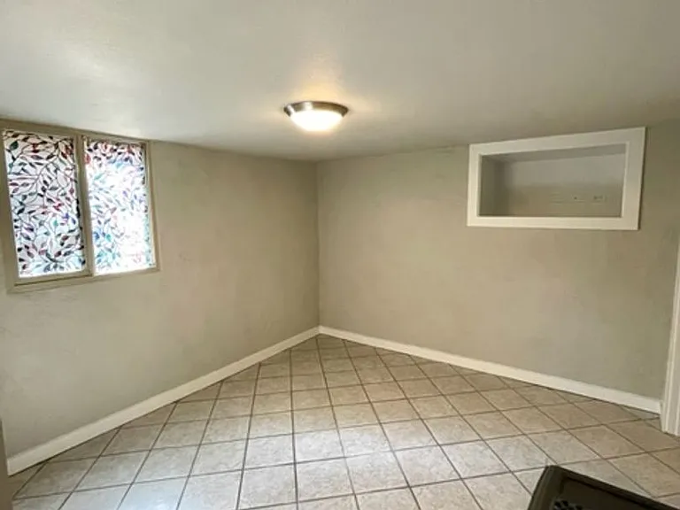 Georgia Ave, 717 NW - 00717-GEOR-00 — Photo 7