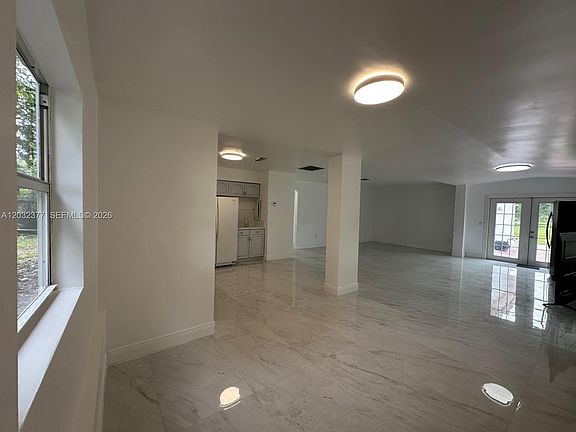 3rd image of 30245 SW 198th Ave