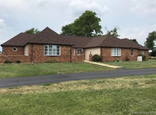 98 White Hall Hillview Rd, White Hall, IL 62092