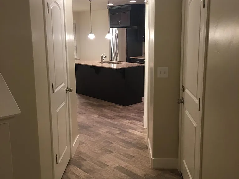 50 N 2050 W — Photo 10