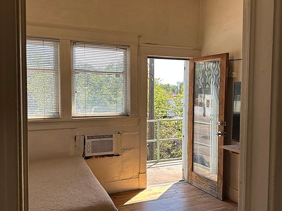 3rd image of 708 Central Ave SE #6