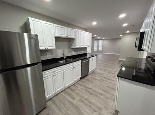 694 Franklin St #2, Worcester, MA 01604