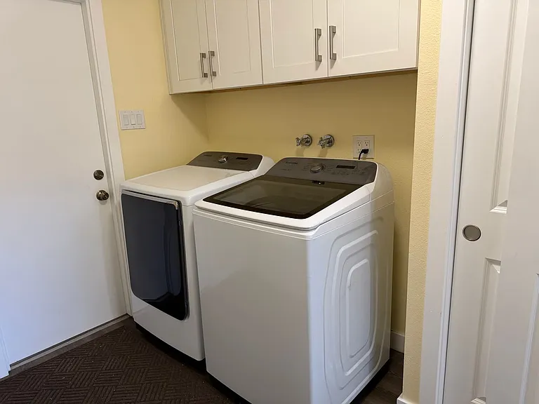 12013 Kashmir St NE — Photo 7