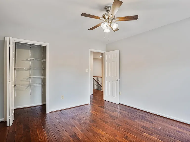 3711 Jenny Lynne Ln — Photo 9