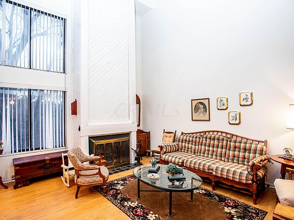 5th image of 2103 Brookhurst Ave