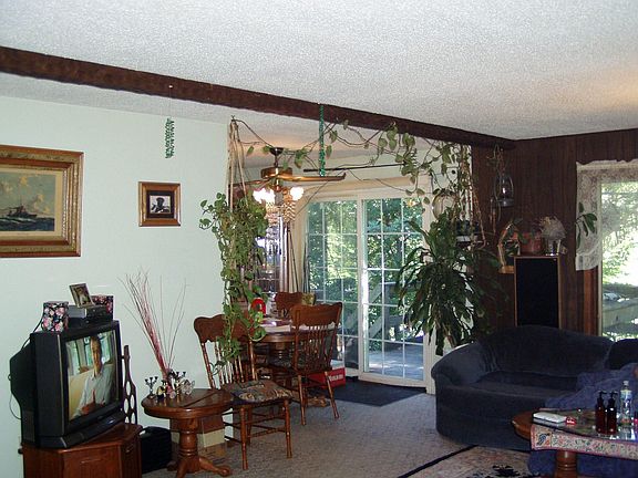 2nd image of 22620 N Shore Dr