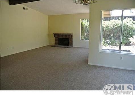 4th image of 226 Skyridge Ln