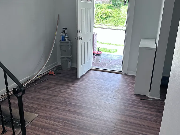 533 Halsey Ave — Photo 8