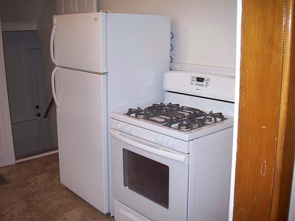 stove & fridge