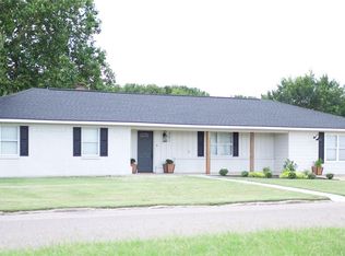 201 Cornell Dr, Durant, OK 74701
