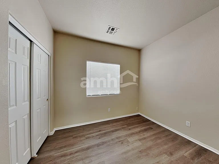 3506 N 130th Ave — Photo 14