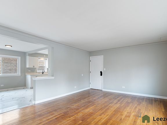 5th image of 2457 W 69th St #1144430