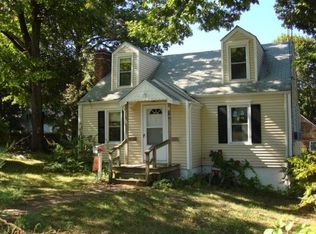 16 Parallel St, Norwalk, CT 06850