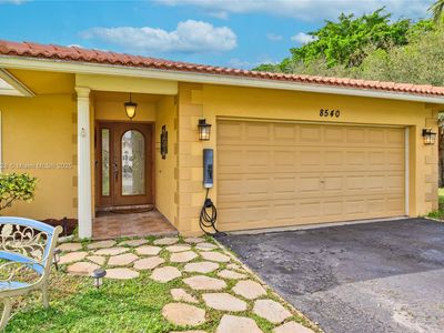 8540 NW 29th Dr, Coral Springs, FL, 33065